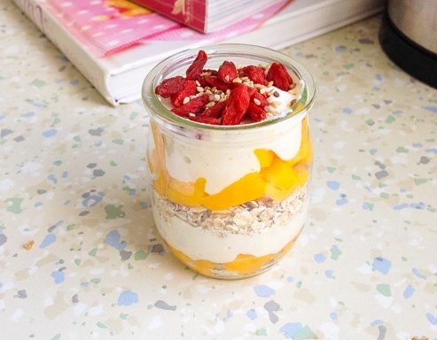 yogur vegano con mango y avena recetas alma verde
